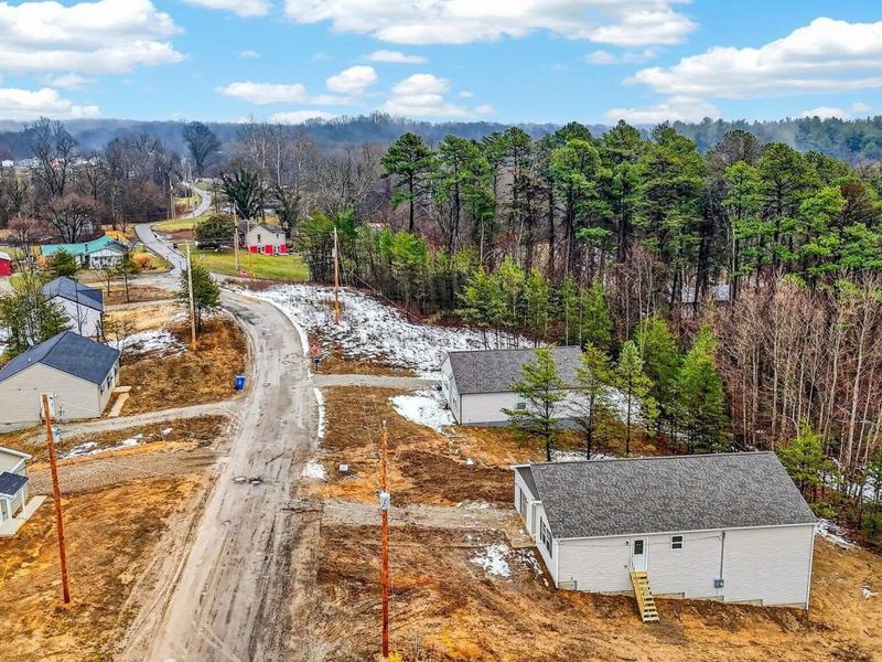 358 Elm Street , New Straitsville, OH 43766 Photo 48