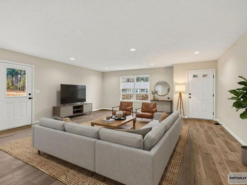 358 Elm Street , New Straitsville, OH 43766 Photo 6