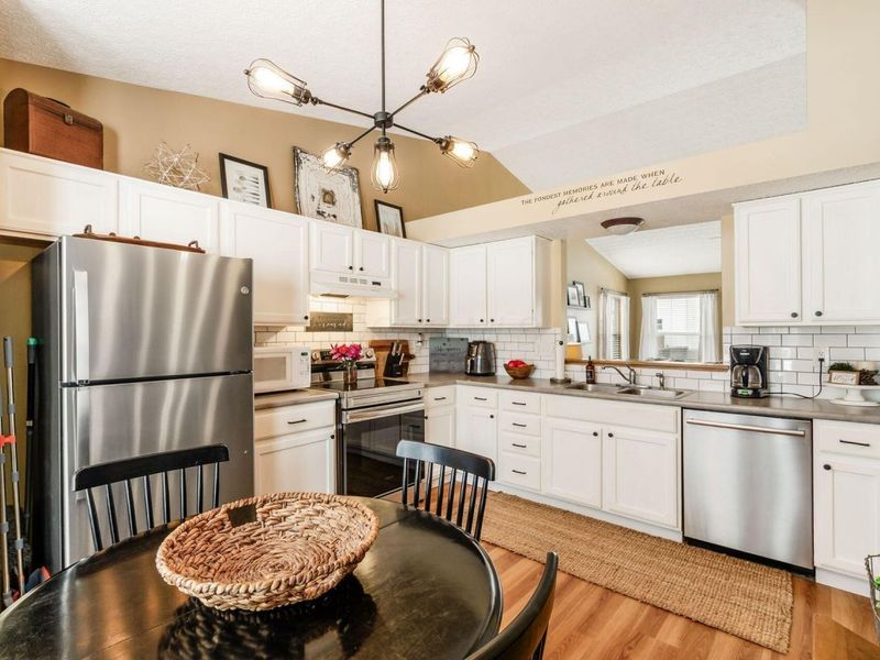 2385 Yagger Bay Drive, Hilliard, OH 43026 Photo 10