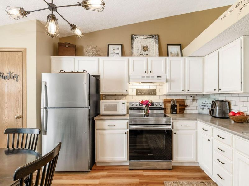 2385 Yagger Bay Drive, Hilliard, OH 43026 Photo 11