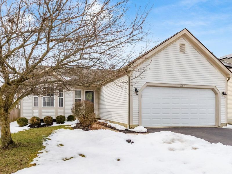 2385 Yagger Bay Drive, Hilliard, OH 43026 Photo 2