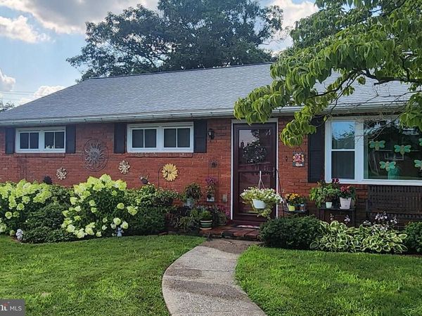 124 FAIRMOUNT AVENUE, READING, PA 19606