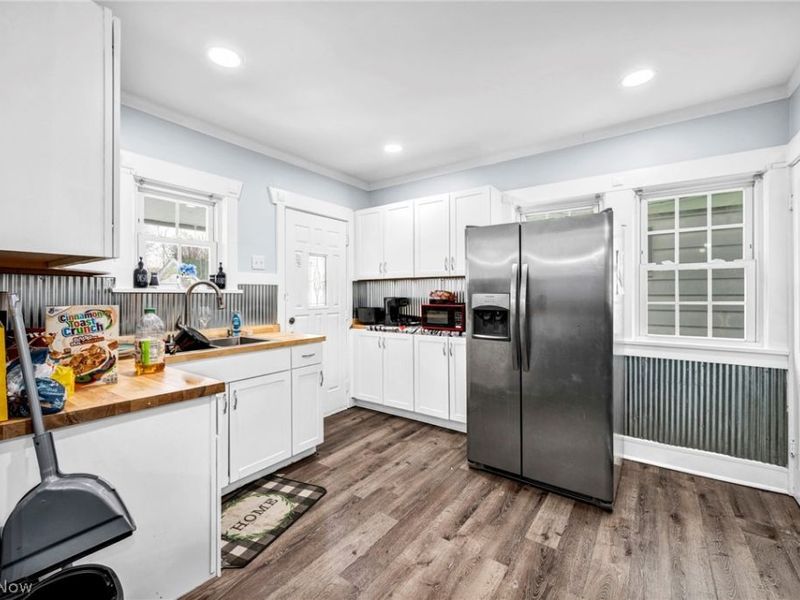 3301 W 122nd Street, Cleveland, OH 44111 Photo 11