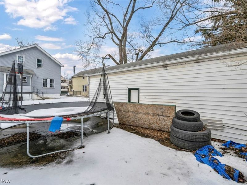 3301 W 122nd Street, Cleveland, OH 44111 Photo 23