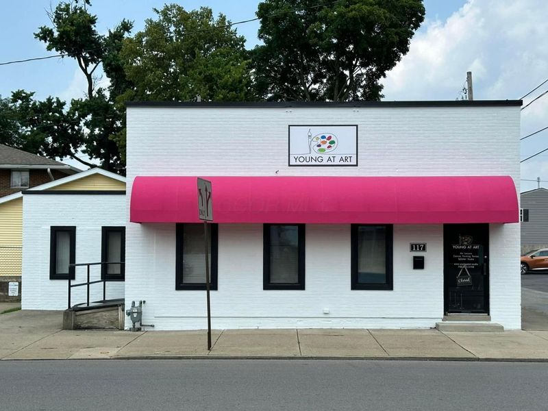 117 E 6th Avenue , Lancaster, OH 43130 Photo 2