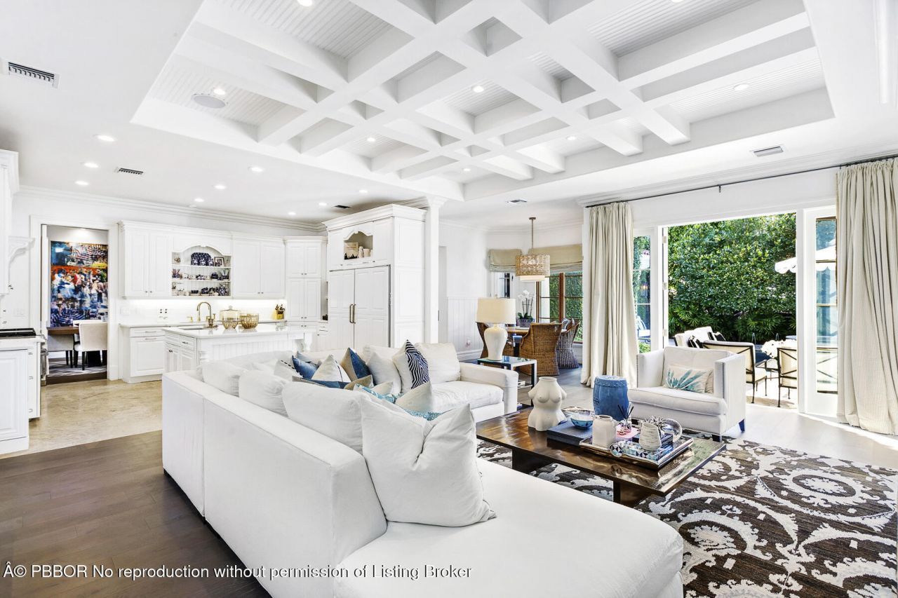 437 Chilean Avenue, Palm Beach, FL 33480 Photo