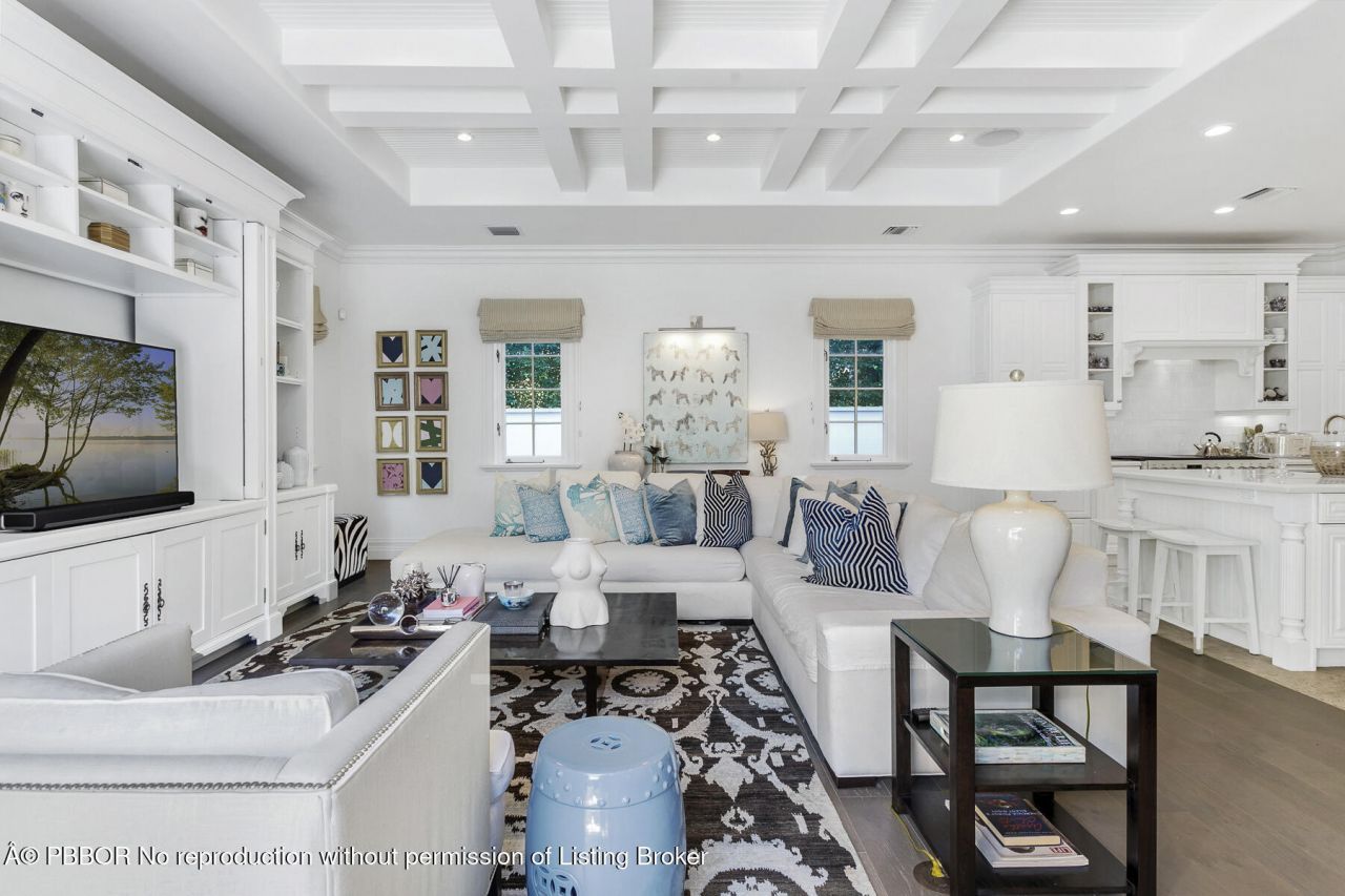 437 Chilean Avenue, Palm Beach, FL 33480 Photo