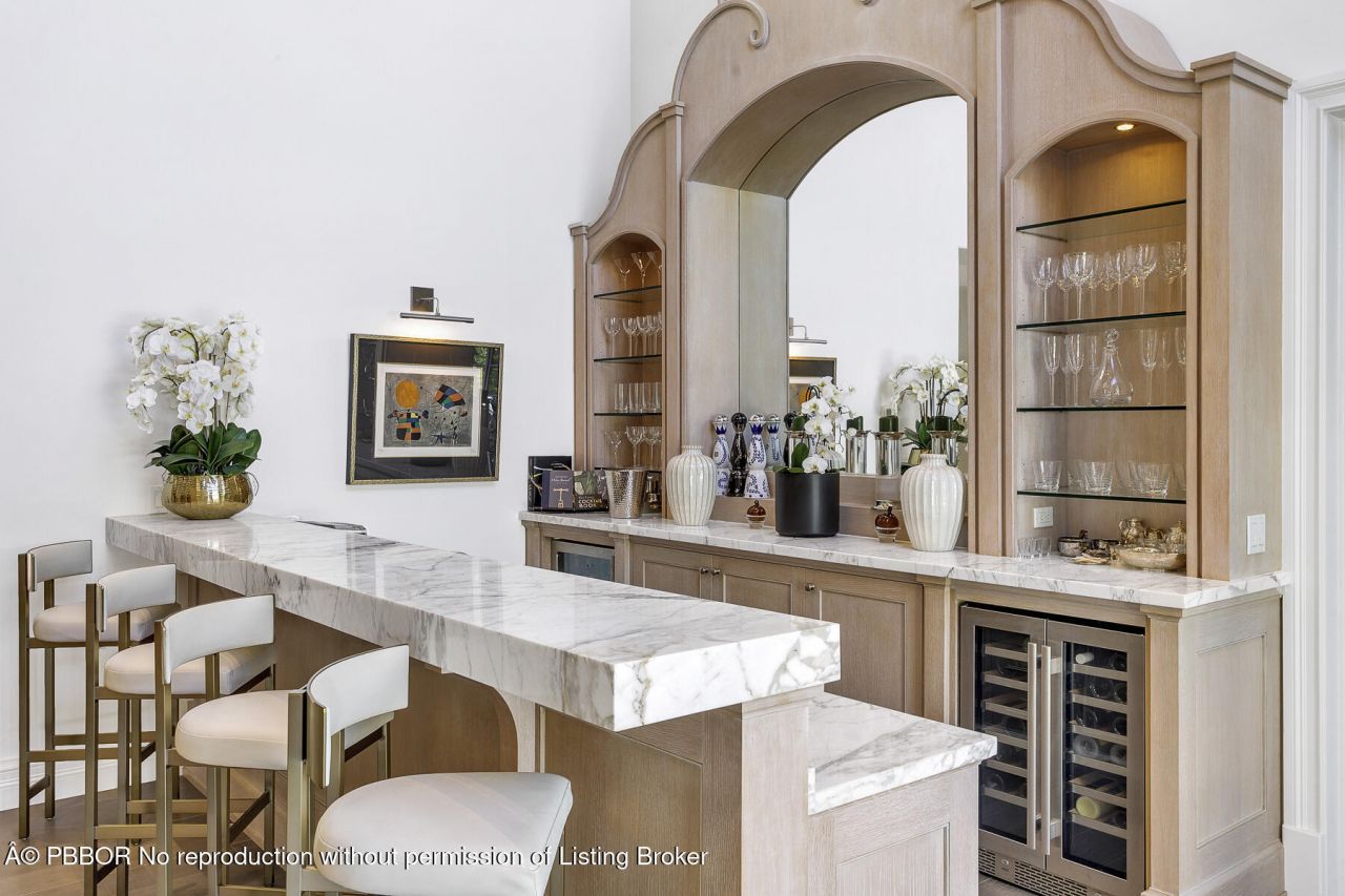 437 Chilean Avenue, Palm Beach, FL 33480 Photo