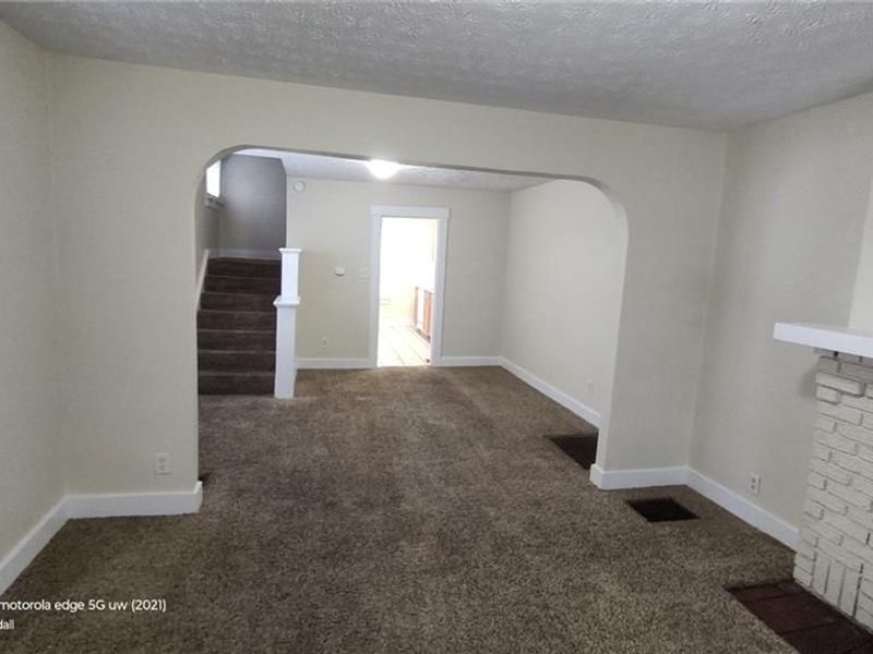 1516 S Smithville Road, Dayton, OH 45410 Photo 3