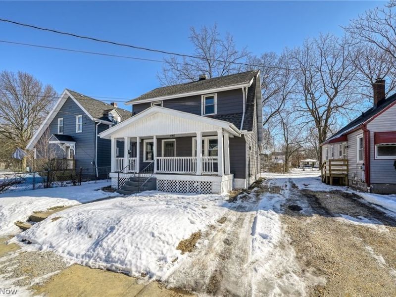 957 Mercer Avenue, Akron, OH 44320 Photo 2