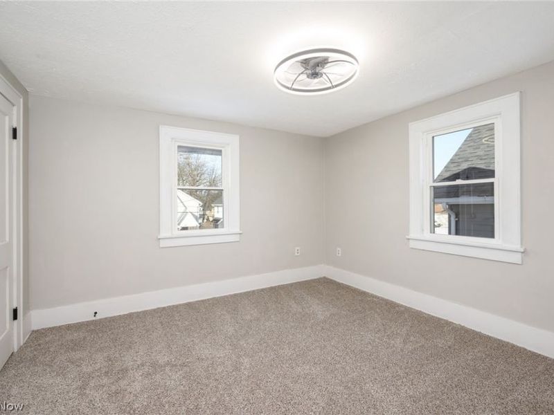 957 Mercer Avenue, Akron, OH 44320 Photo 20