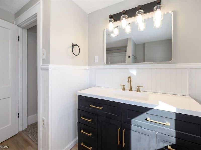 957 Mercer Avenue, Akron, OH 44320 Photo 25