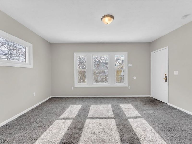 10222 Joan Avenue, Unit 10224/UP, Cleveland, OH 44111 Photo 13