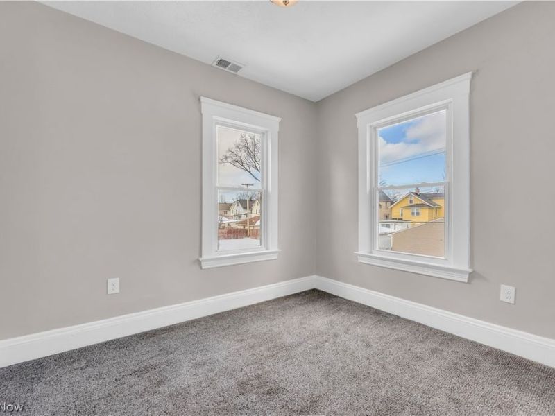 10222 Joan Avenue, Unit 10224/UP, Cleveland, OH 44111 Photo 16