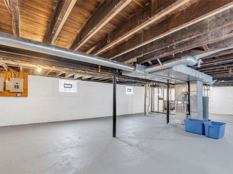 10222 Joan Avenue, Unit 10224/UP, Cleveland, OH 44111 Photo 19