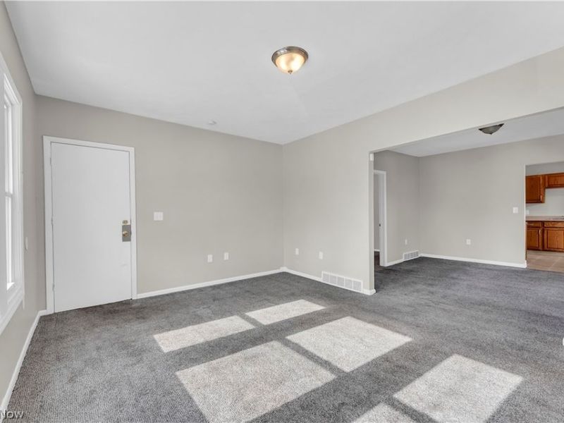 10222 Joan Avenue, Unit 10224/UP, Cleveland, OH 44111 Photo 5