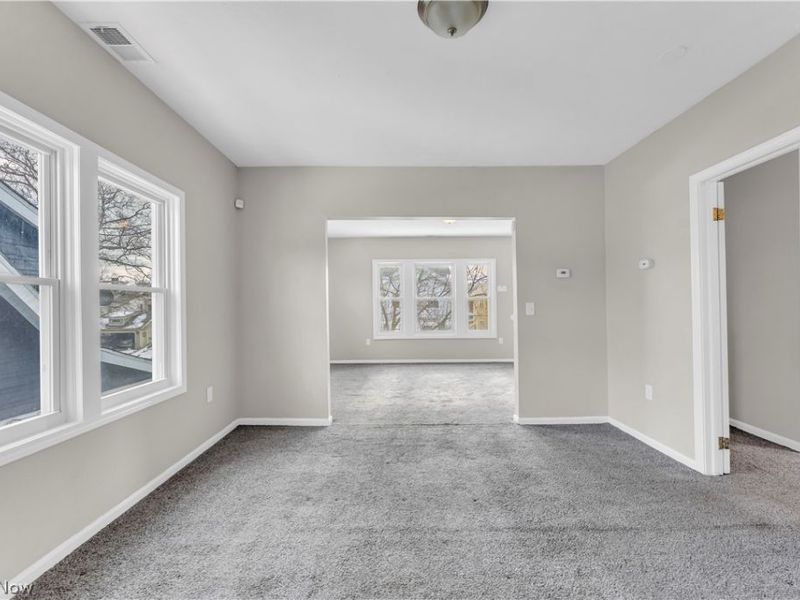 10222 Joan Avenue, Unit 10224/UP, Cleveland, OH 44111 Photo 8