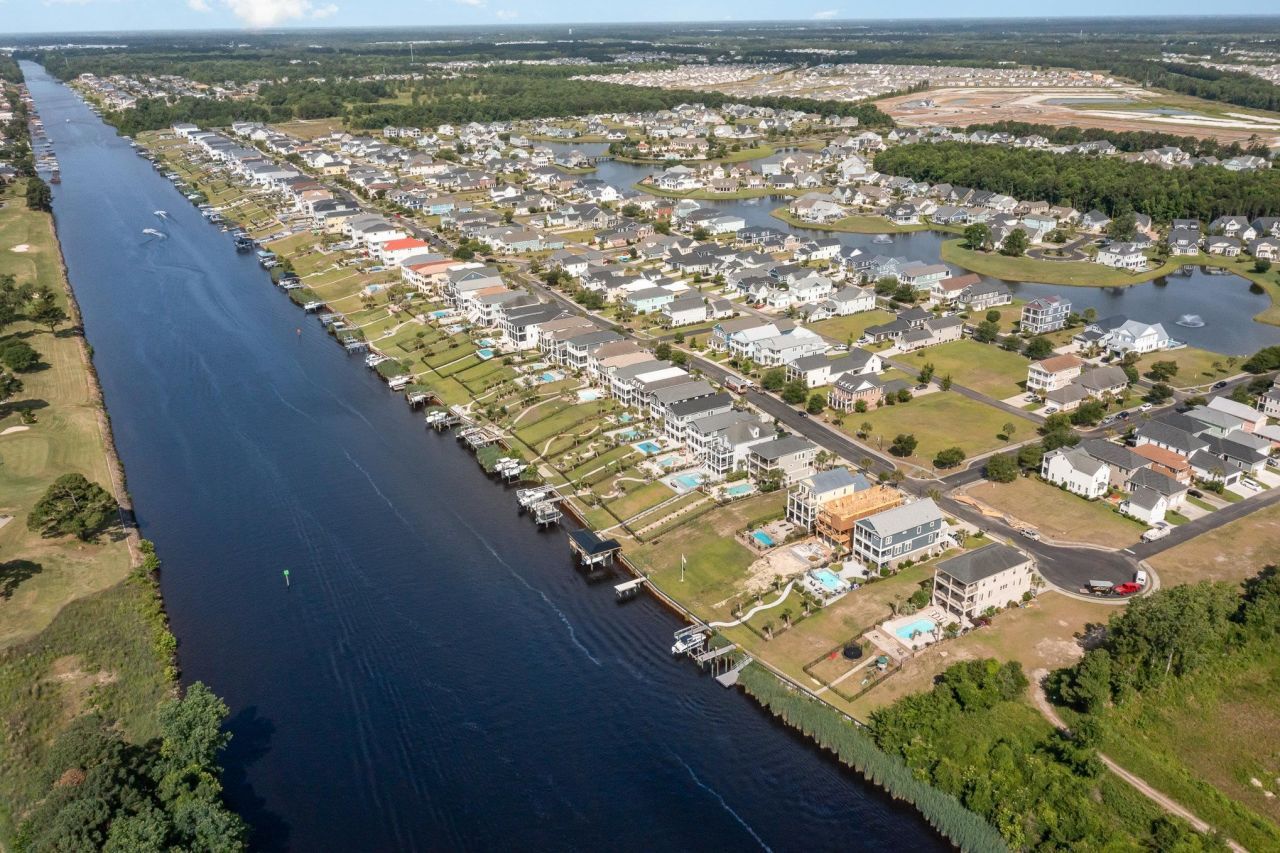 459 West Palms Dr.  Photo 10