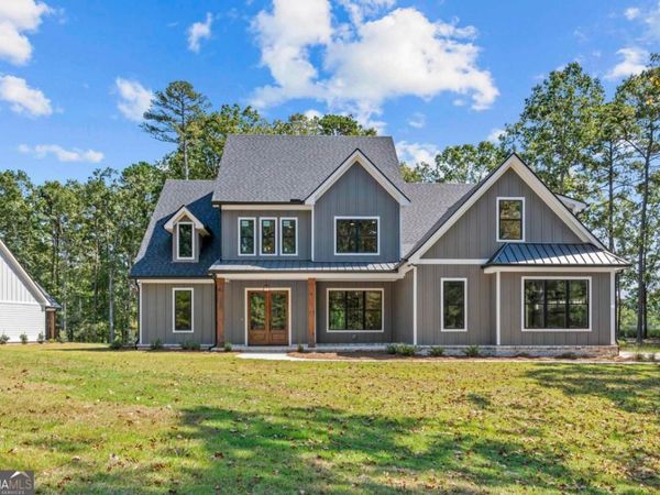 1320 A Lake Drive, Greensboro, GA 30642