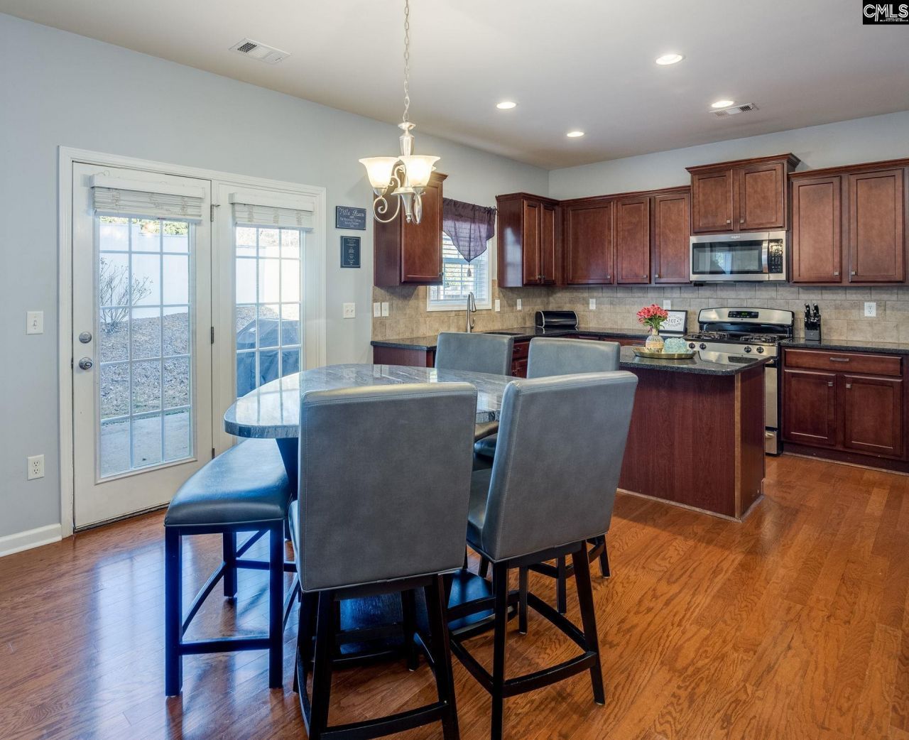 117 Loganberry Court Photo 13