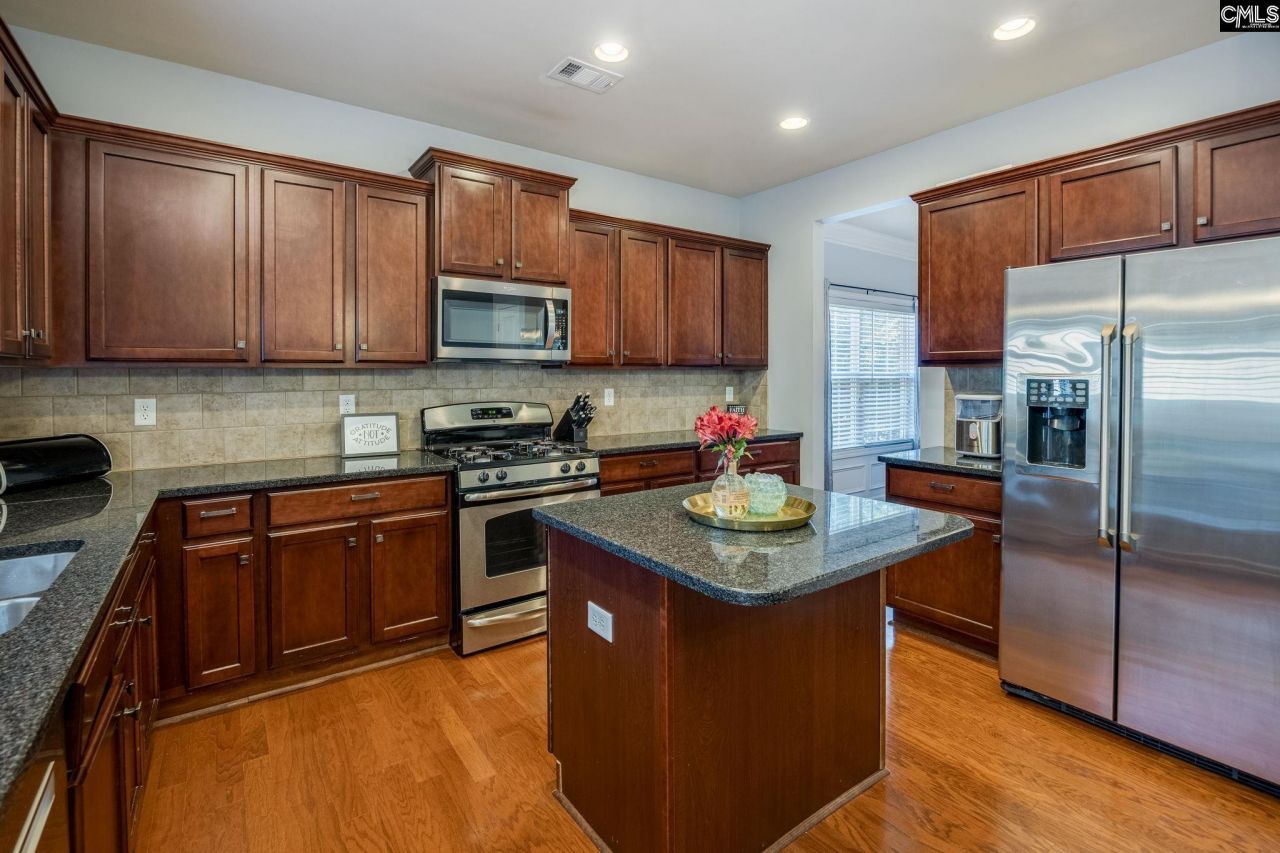 117 Loganberry Court Photo 15