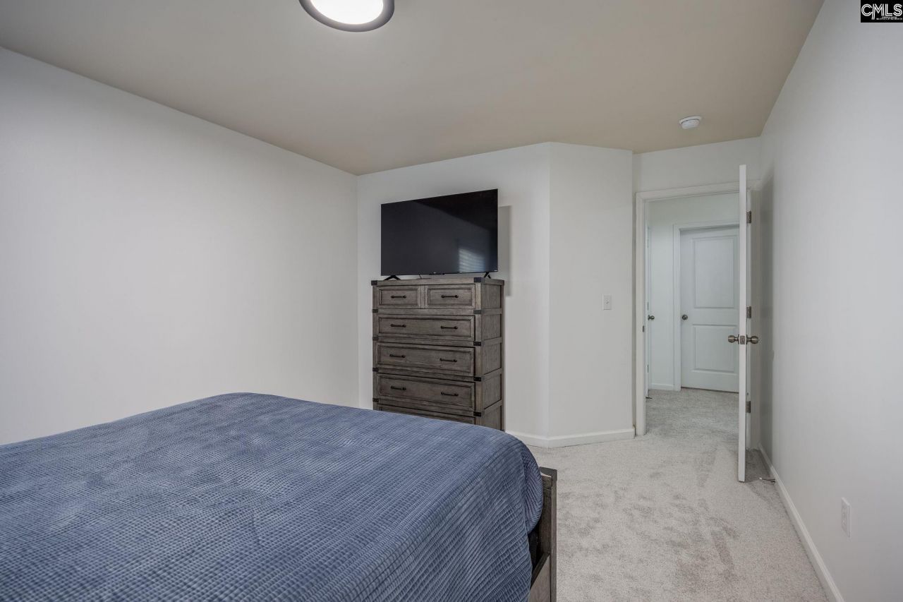 117 Loganberry Court Photo 36