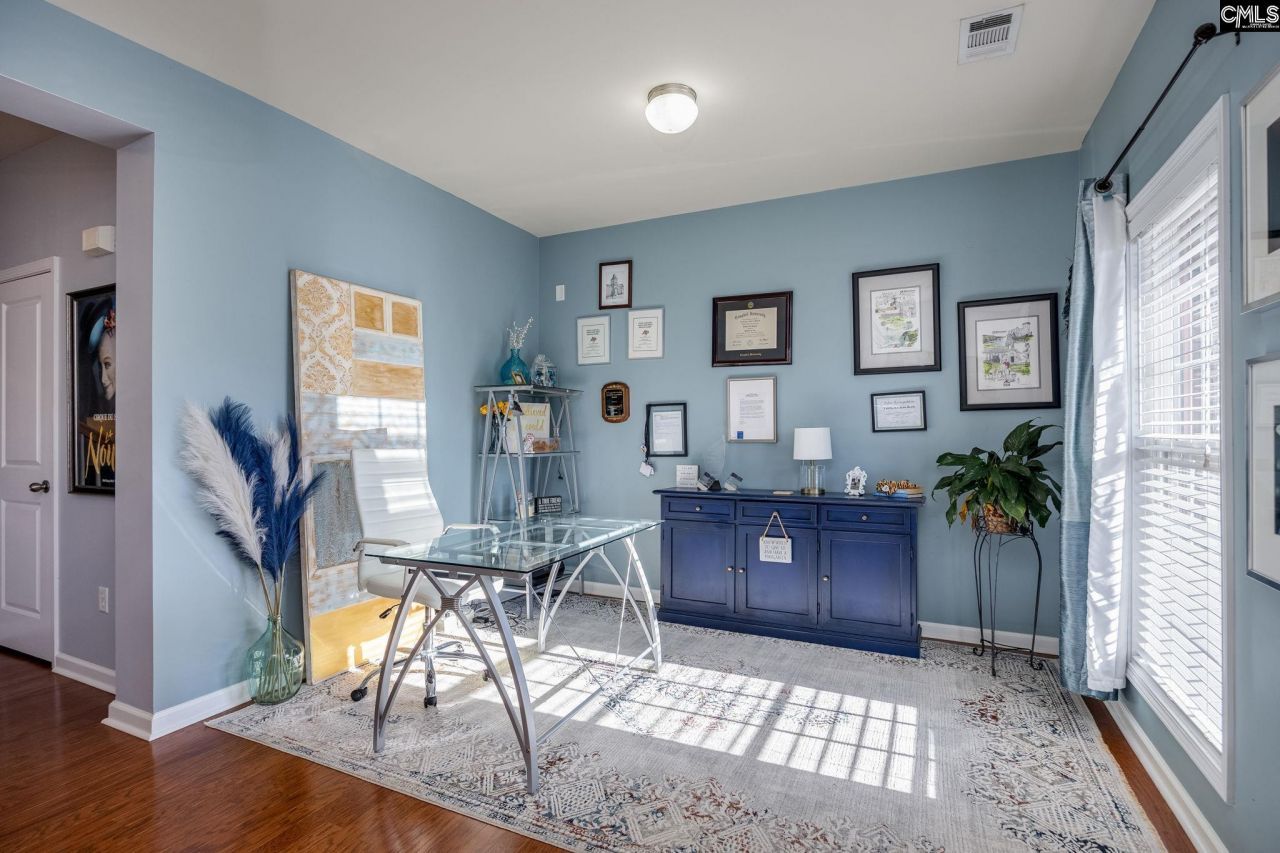 117 Loganberry Court Photo 6