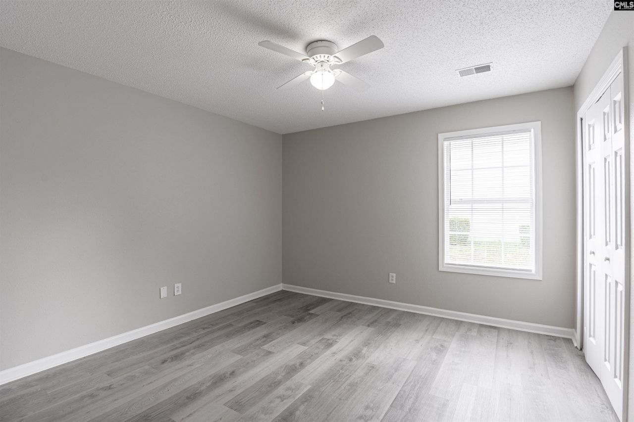 8 Scottsdale Court Photo 20