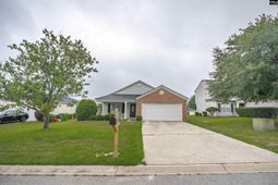 8 Scottsdale Court photo 4