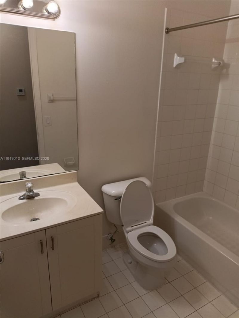 4210 NE 22nd Dr , Unit 4210, Homestead, FL 33033 Photo