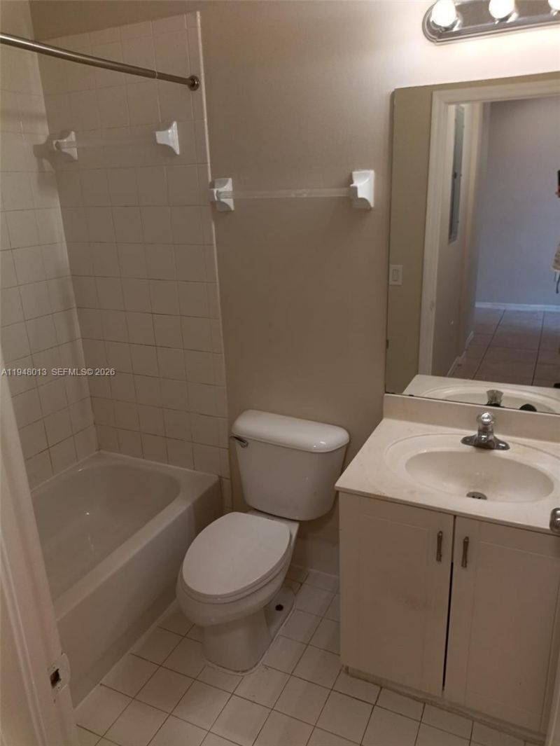 4210 NE 22nd Dr , Unit 4210, Homestead, FL 33033 Photo