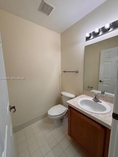 5457 SW 41st St , Pembroke Park, FL 33023 Photo