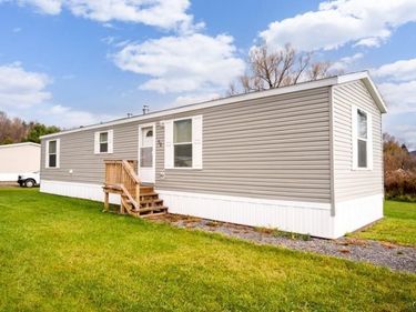 12 John Street, Bridgewater, NY 13313