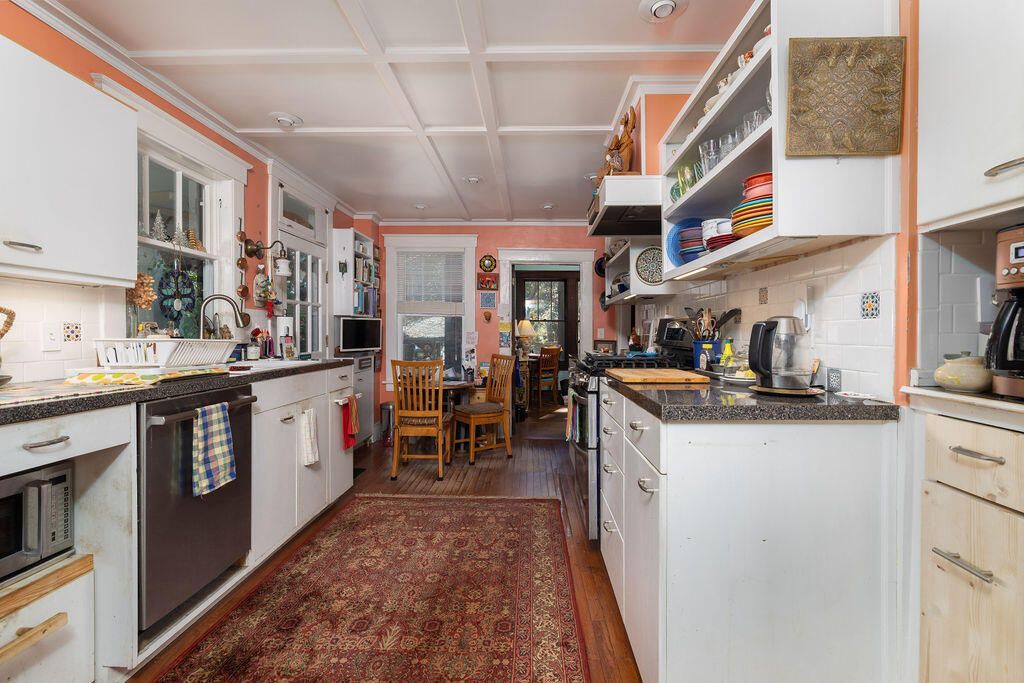 2136 St Lukes Dr & 2127 Coker Ave Photo 16