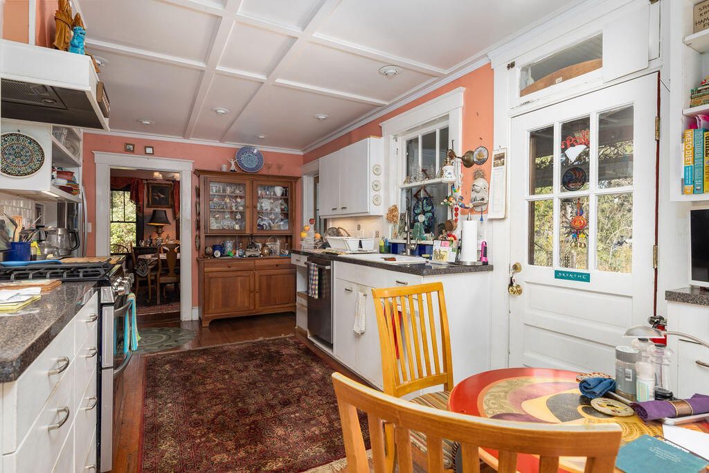 2136 St Lukes Dr & 2127 Coker Ave Photo 17