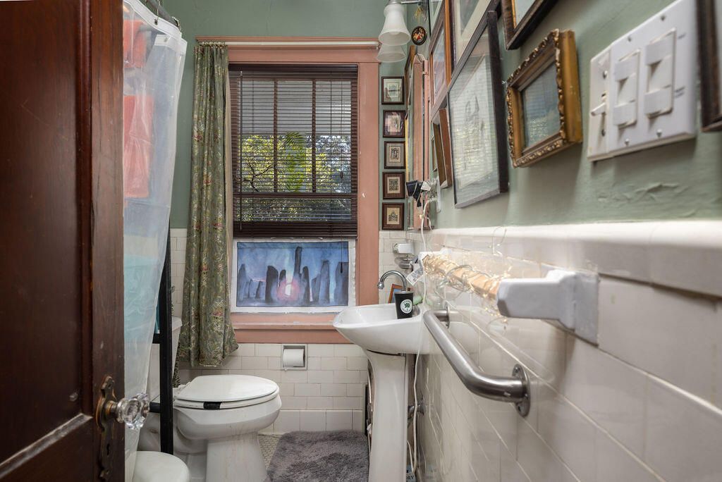 2136 St Lukes Dr & 2127 Coker Ave Photo 24