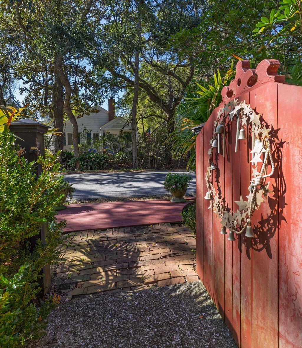 2136 St Lukes Dr & 2127 Coker Ave Photo 35