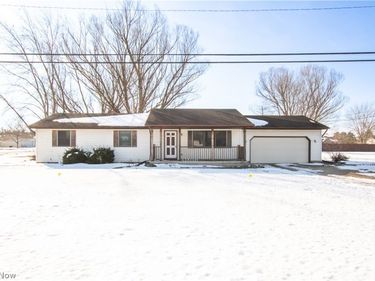 42113 Meadow Lane, LaGrange, OH 44050
