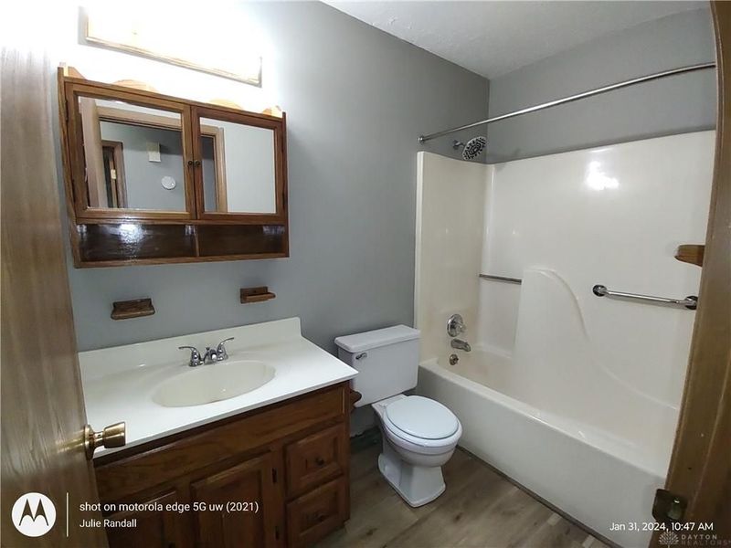 7 S Maple Street, Unit B, Jamestown, OH 45335 Photo 8