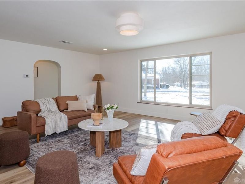 1884 N Longview Street, Beavercreek, OH 45432 Photo 3