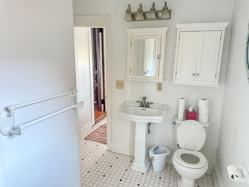 107 S Columbus Street, Somerset, OH 43783 Photo 12