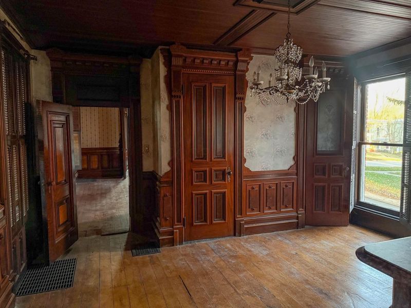 107 S Columbus Street, Somerset, OH 43783 Photo 8