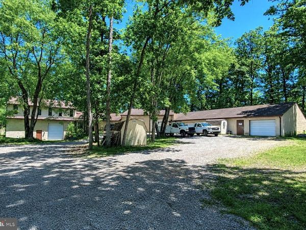 114 AIRPORT ROAD, POTTSTOWN, PA 19464