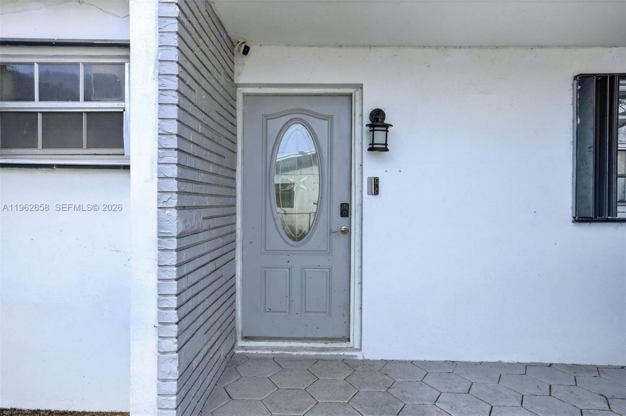 20615 NW 28th Ave , Miami Gardens, FL 33056 Photo