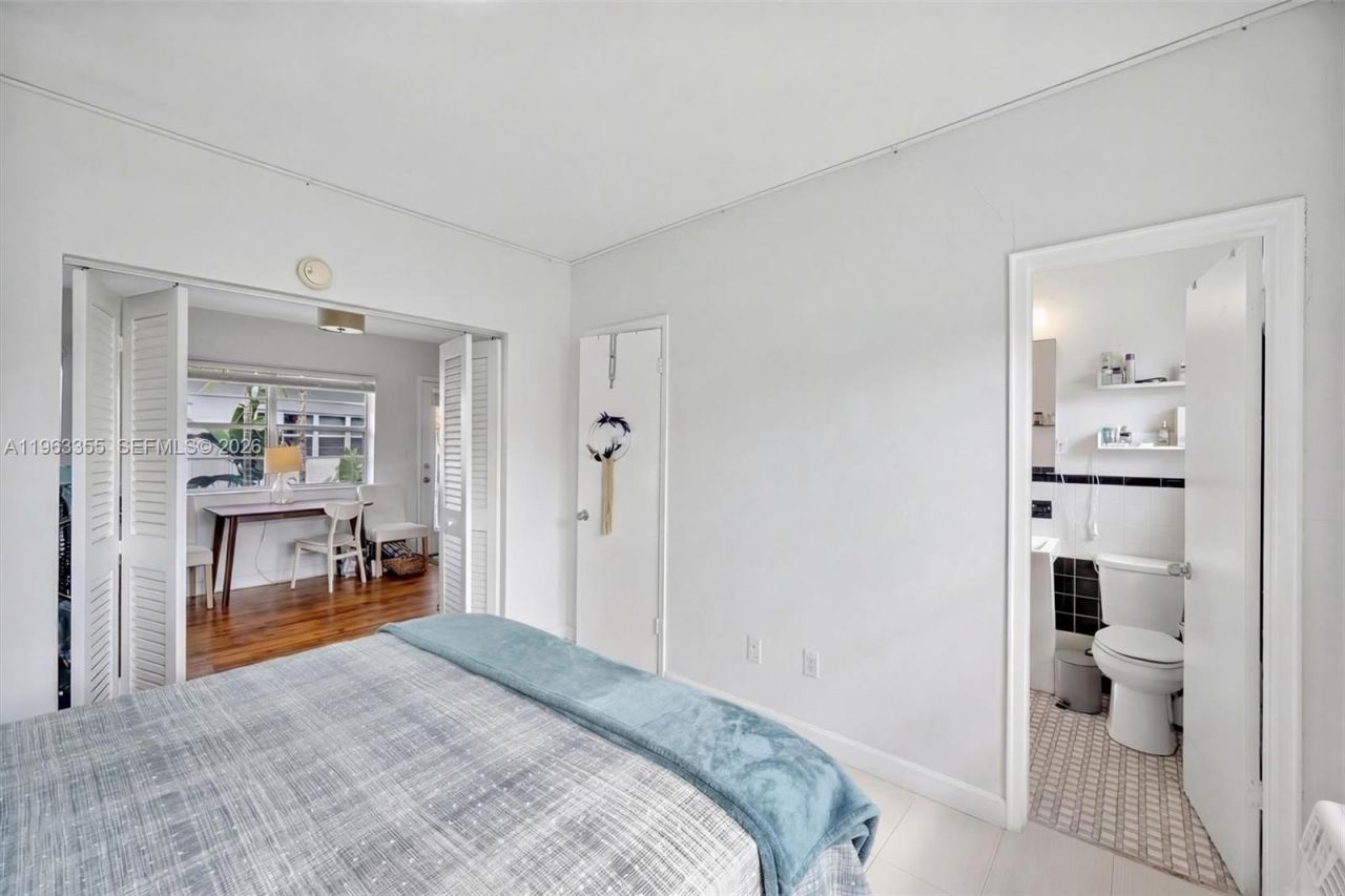 1925 Washington Ave , Unit 21, Miami Beach, FL 33139 Photo