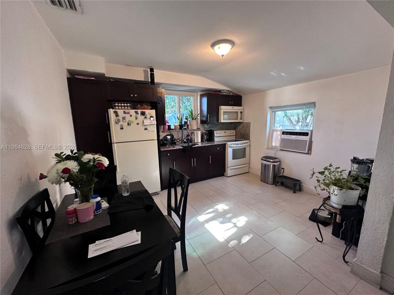 2125 Bay Dr, Unit C, Miami Beach, FL 33141 Photo
