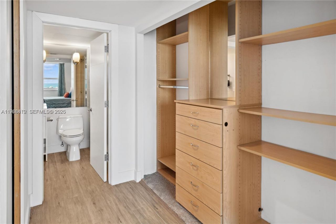 90 Alton Rd, Unit 1901, Miami Beach, FL 33139 Photo