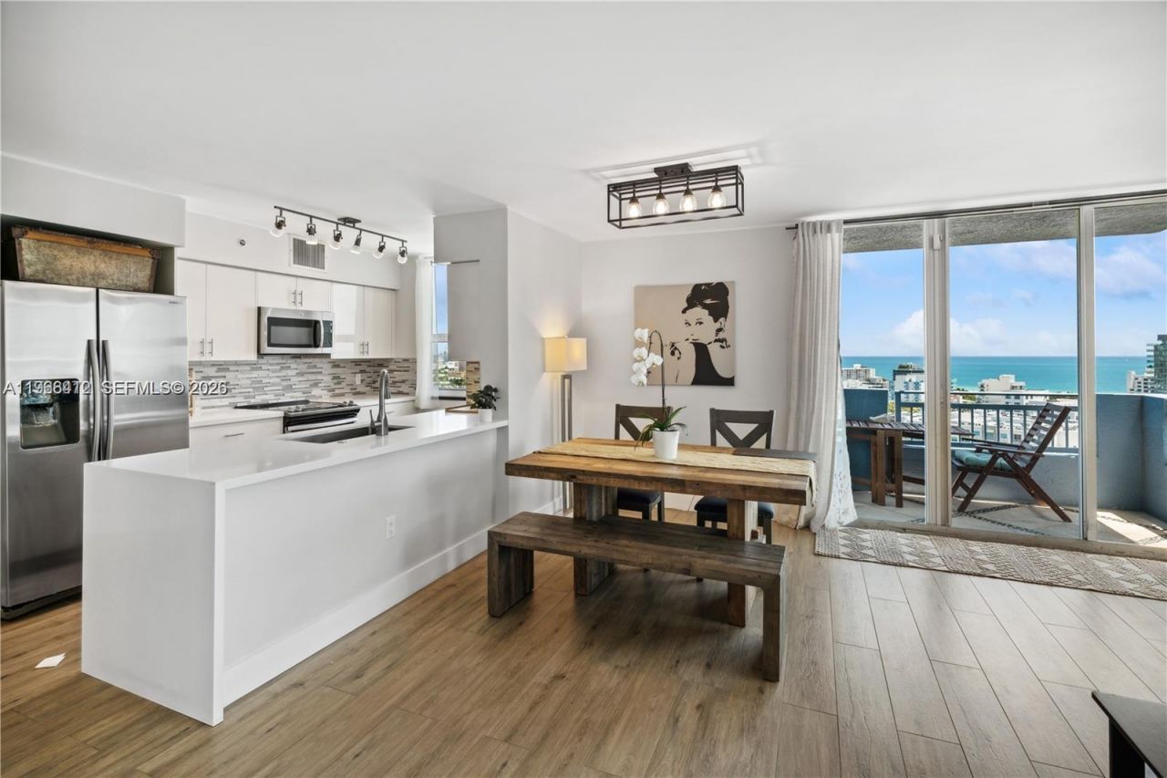 90 Alton Rd, Unit 1901, Miami Beach, FL 33139 Photo