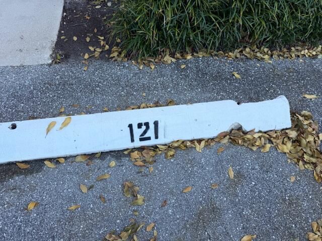 18081 SE Country Club Drive, Unit 121, Tequesta, FL 33469 Photo