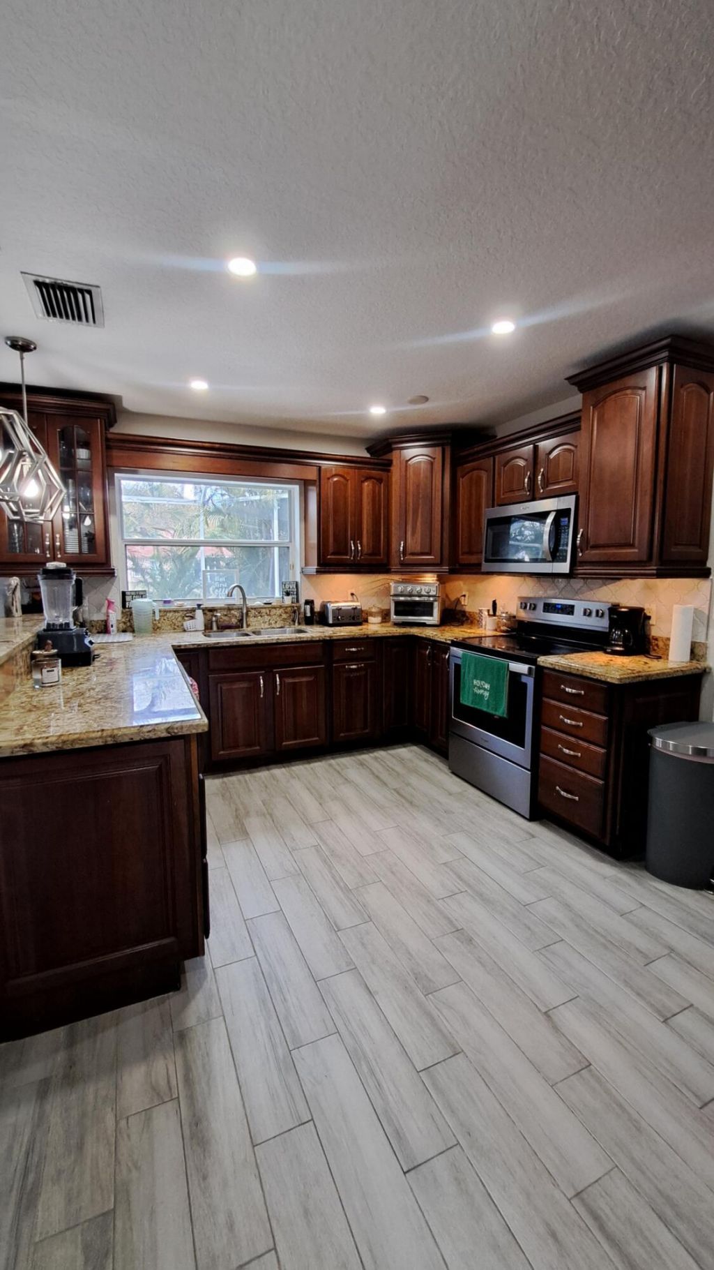 7021 Galleon Cove, Riviera Beach, FL 33418 Photo